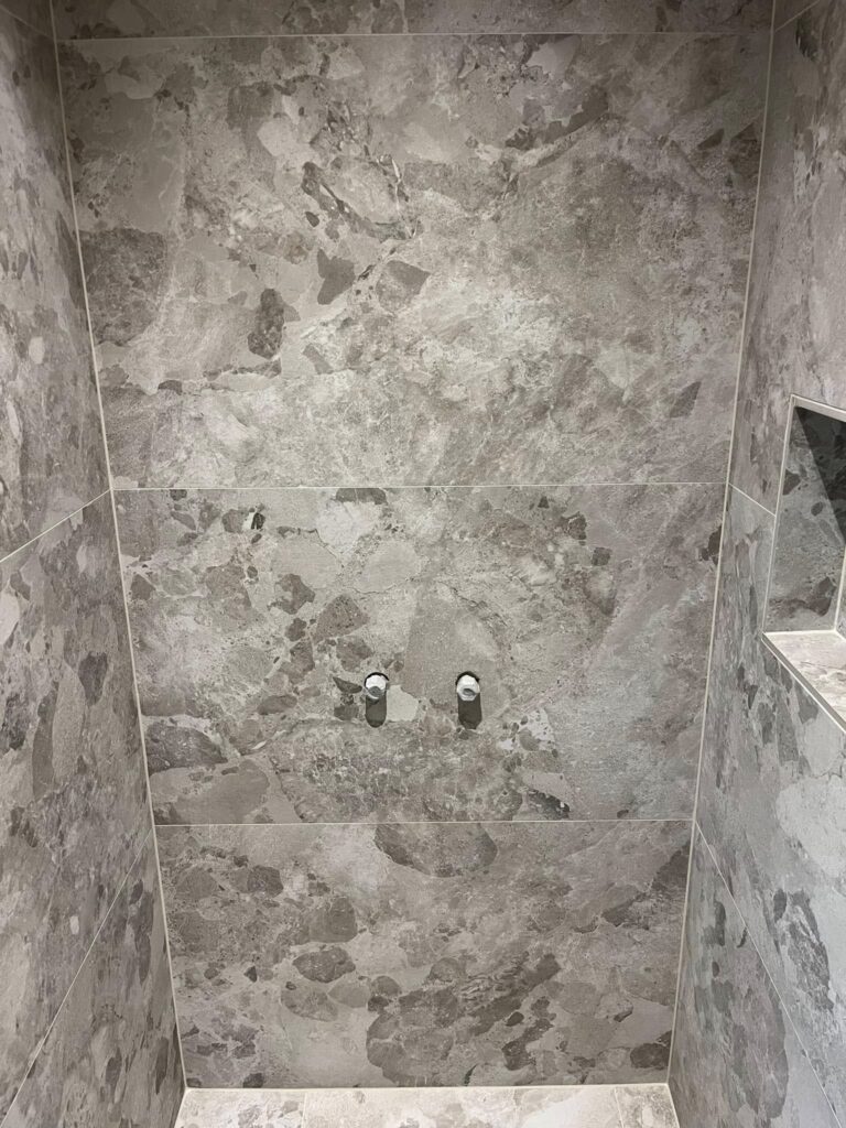 - Bjergby Mureren ApS - 483484263 572320219189053 478140585456140808 n - Renovering af badeværelse - Bjergby Mureren ApS - 483484263 572320219189053 478140585456140808 n - Renovering af badeværelse