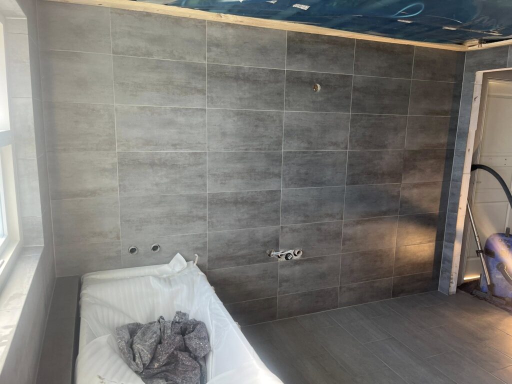 - Bjergby Mureren ApS - 495169986 631097139978027 2806771650931278544 n - Nyt badeværelse - Bjergby Mureren ApS - 495169986 631097139978027 2806771650931278544 n - Nyt badeværelse